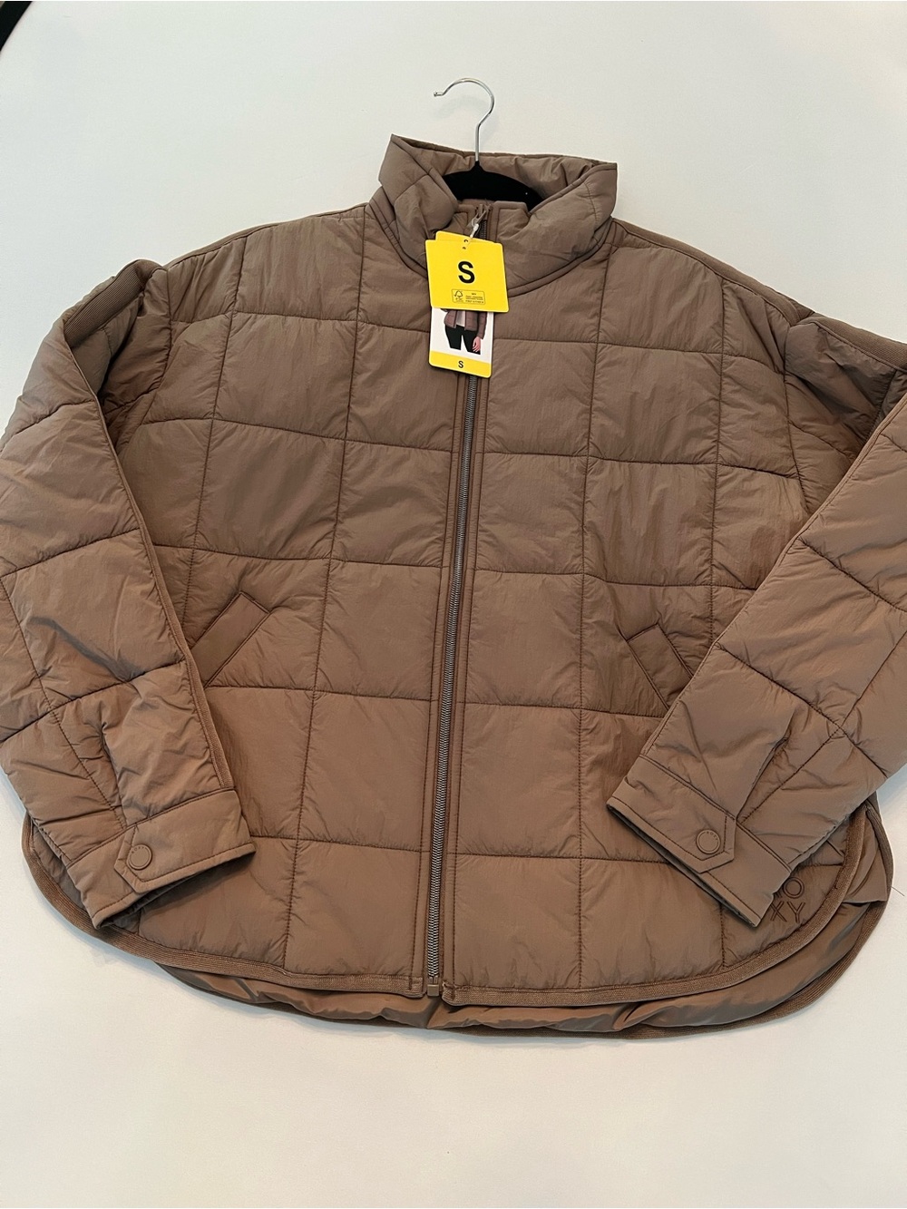 ROXY NWT Brown Quilted Puffer Jacket Lightweight Coat Small